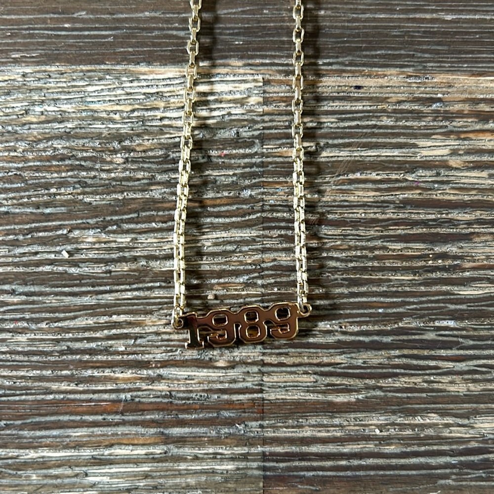 1989 Necklace